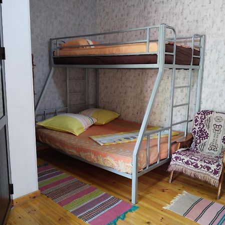 Arman Hotel Saryaghash Luaran gambar